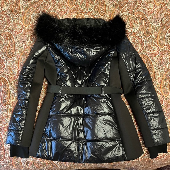 Michael Kors faux fur trimmed belted women’s Parka - Picture 2 of 2